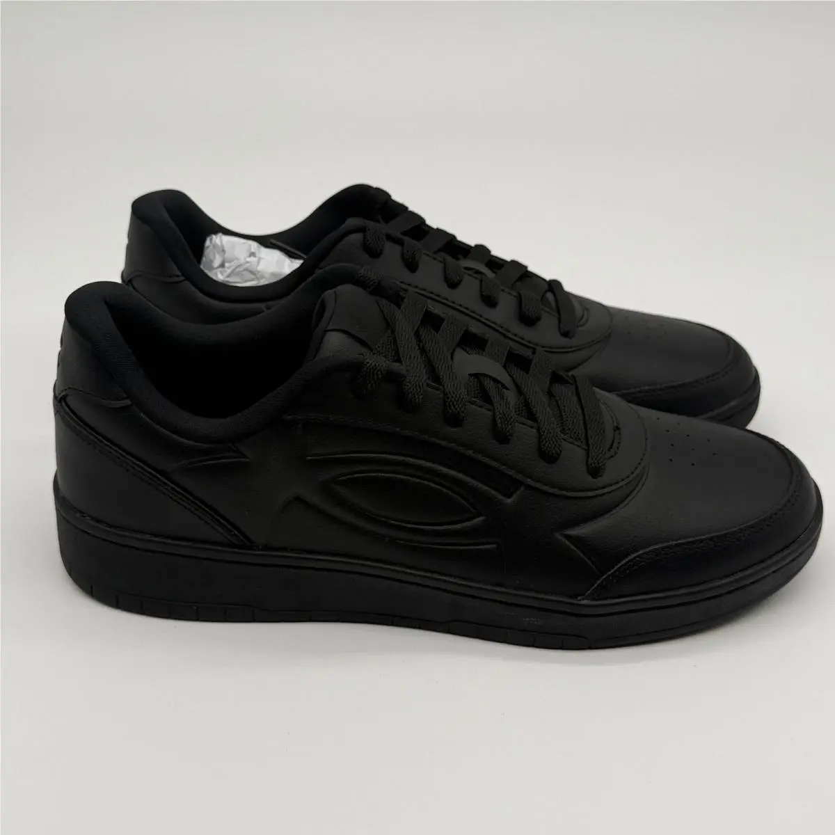 Under Armour UA Tempo Shoes Mens Size 11 Black Black Lifestyle 6005795-002