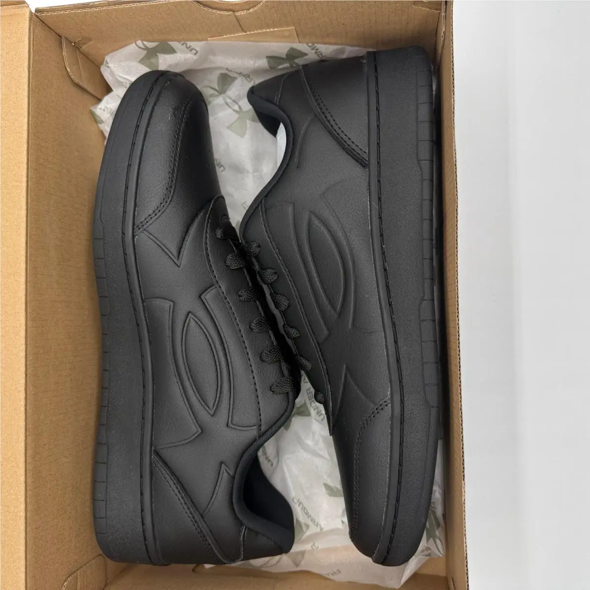 Under Armour shoes - UA Tempo - Tempo - Black 5