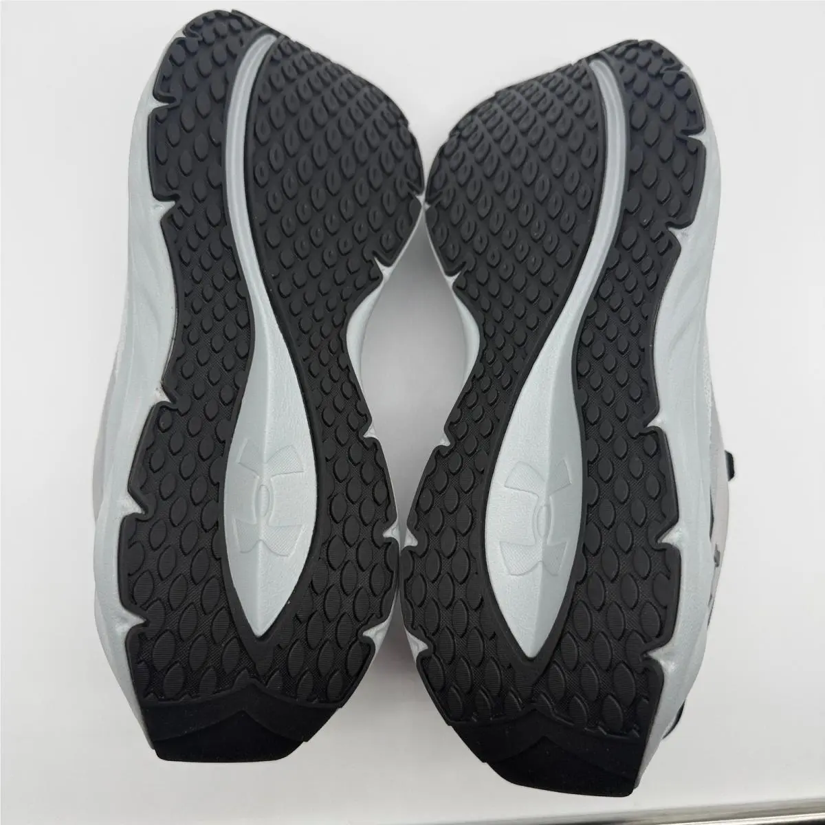 Under Armour shoes - UA Ascend - Ascend - Gray 4