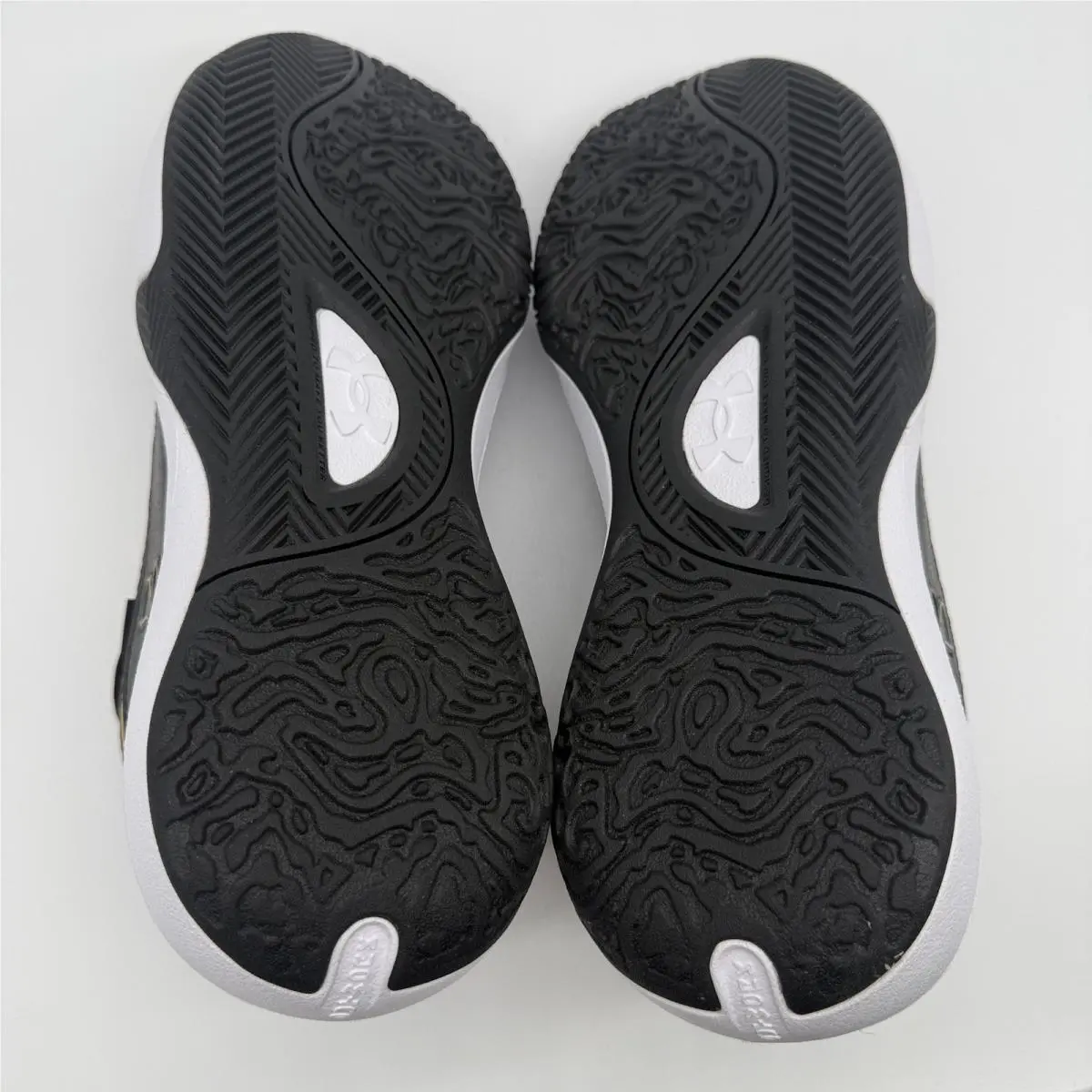 Under Armour shoes - Lockdown 7 - Lockdown - Black 4