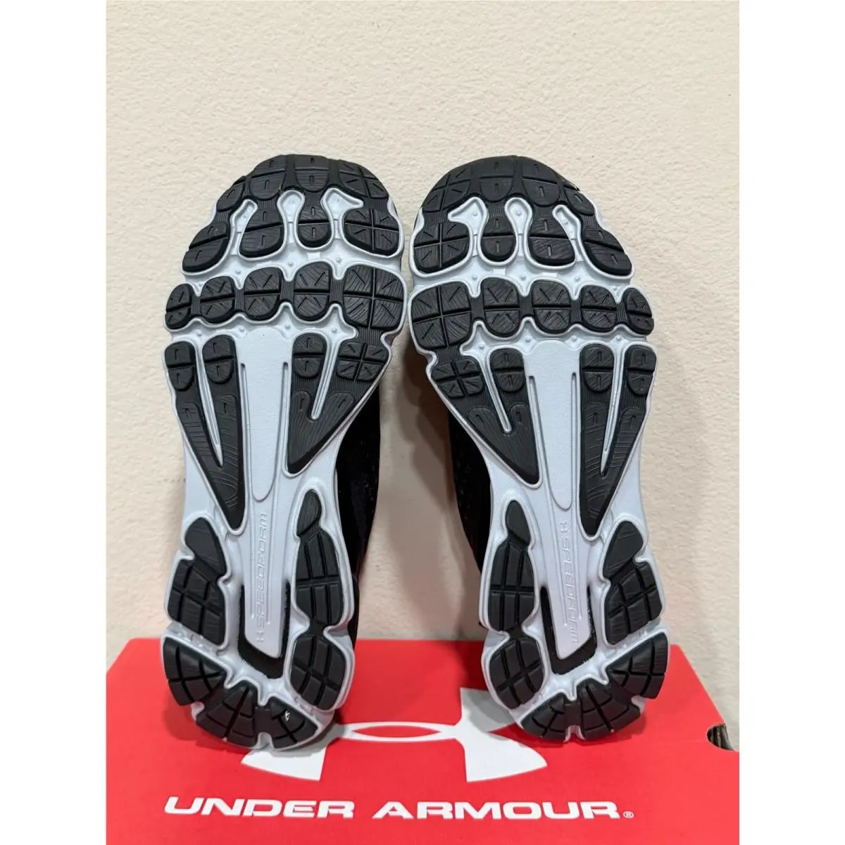 Under Armour shoes - Black 2