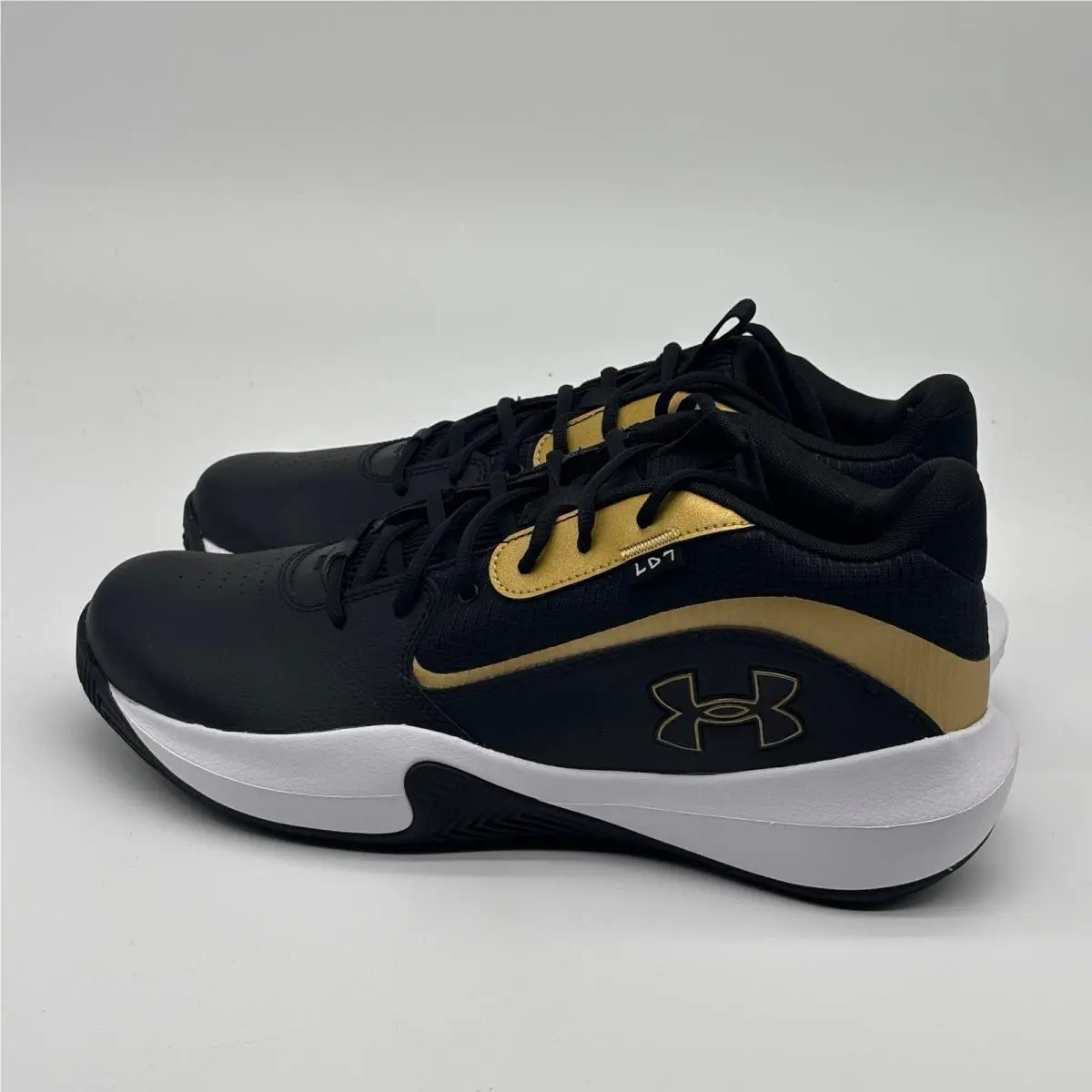 Under Armour shoes - UA Lockdown 7 - Lockdown - Black Gold White 2