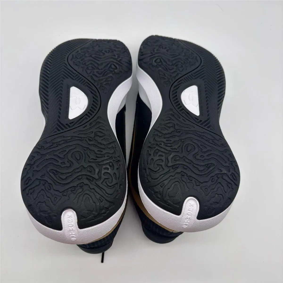Under Armour shoes - UA Lockdown 7 - Lockdown - Black Gold White 4