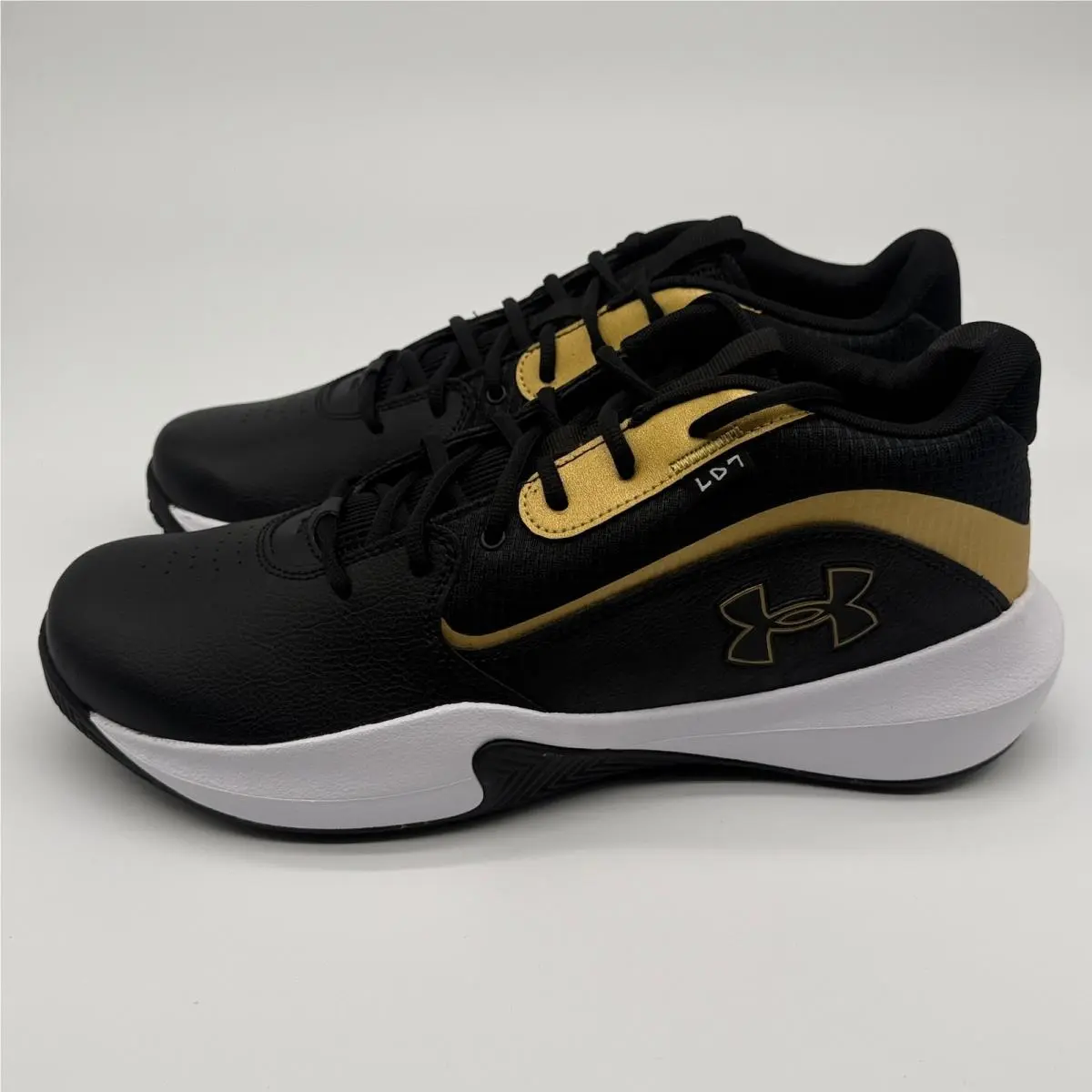 Under Armour shoes - Lockdown 7 - Lockdown - Black Gold 2