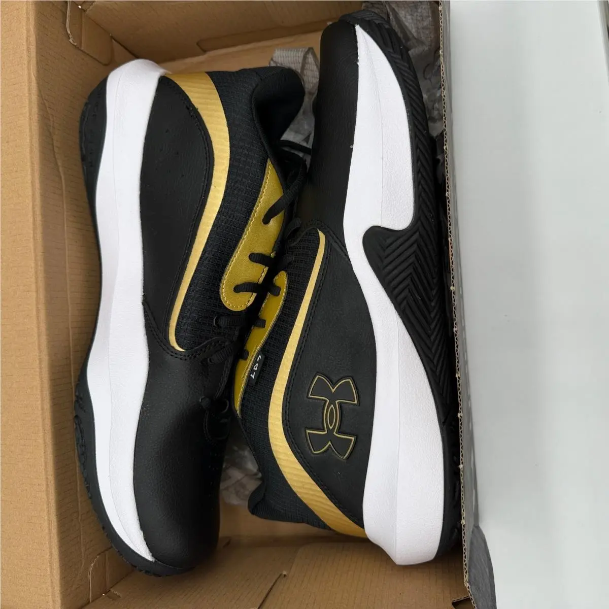 Under Armour shoes - UA Lockdown 7 - Lockdown - Black 5