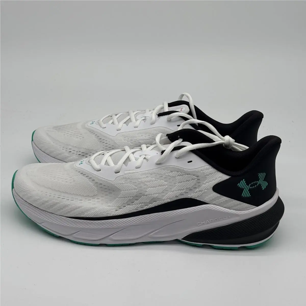 Under Armour shoes - UA Turbulence 3 - Turbulence - White 2