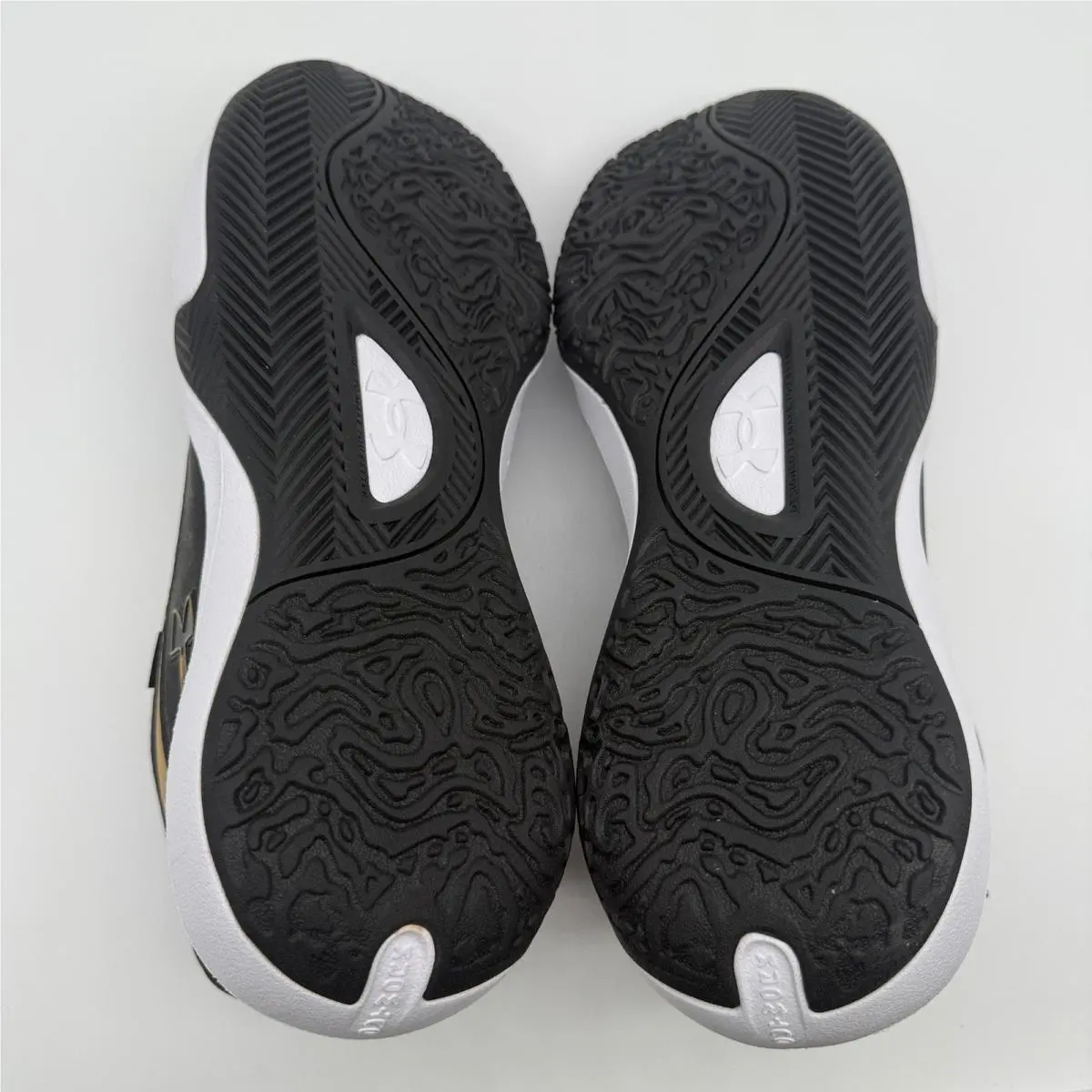 Under Armour shoes - Lockdown 7 - Lockdown - Black 4