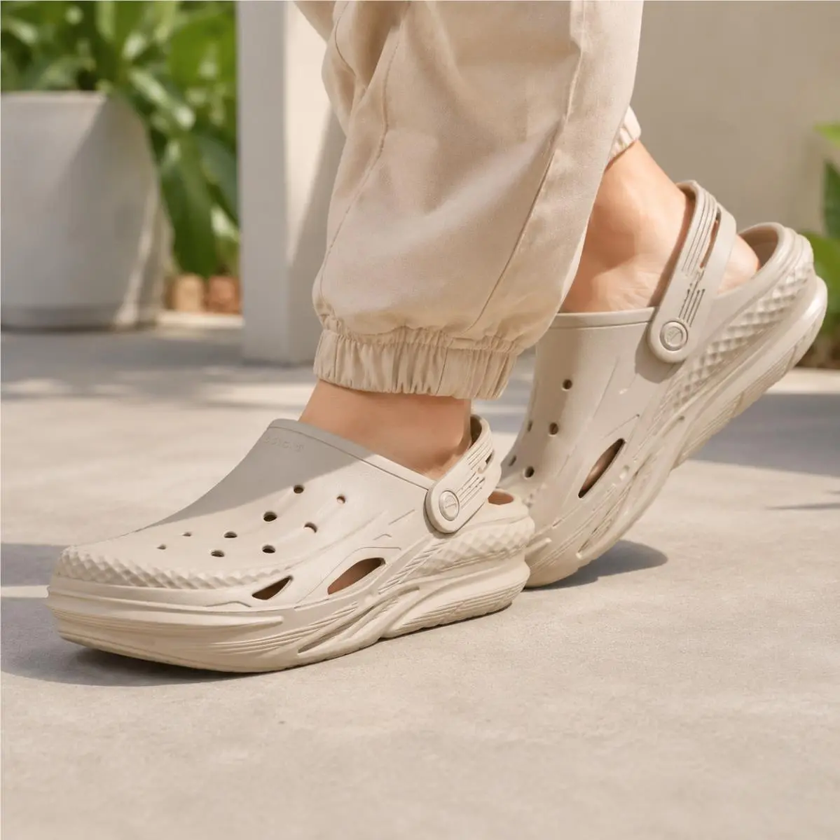 Crocs shoes - Beige 8