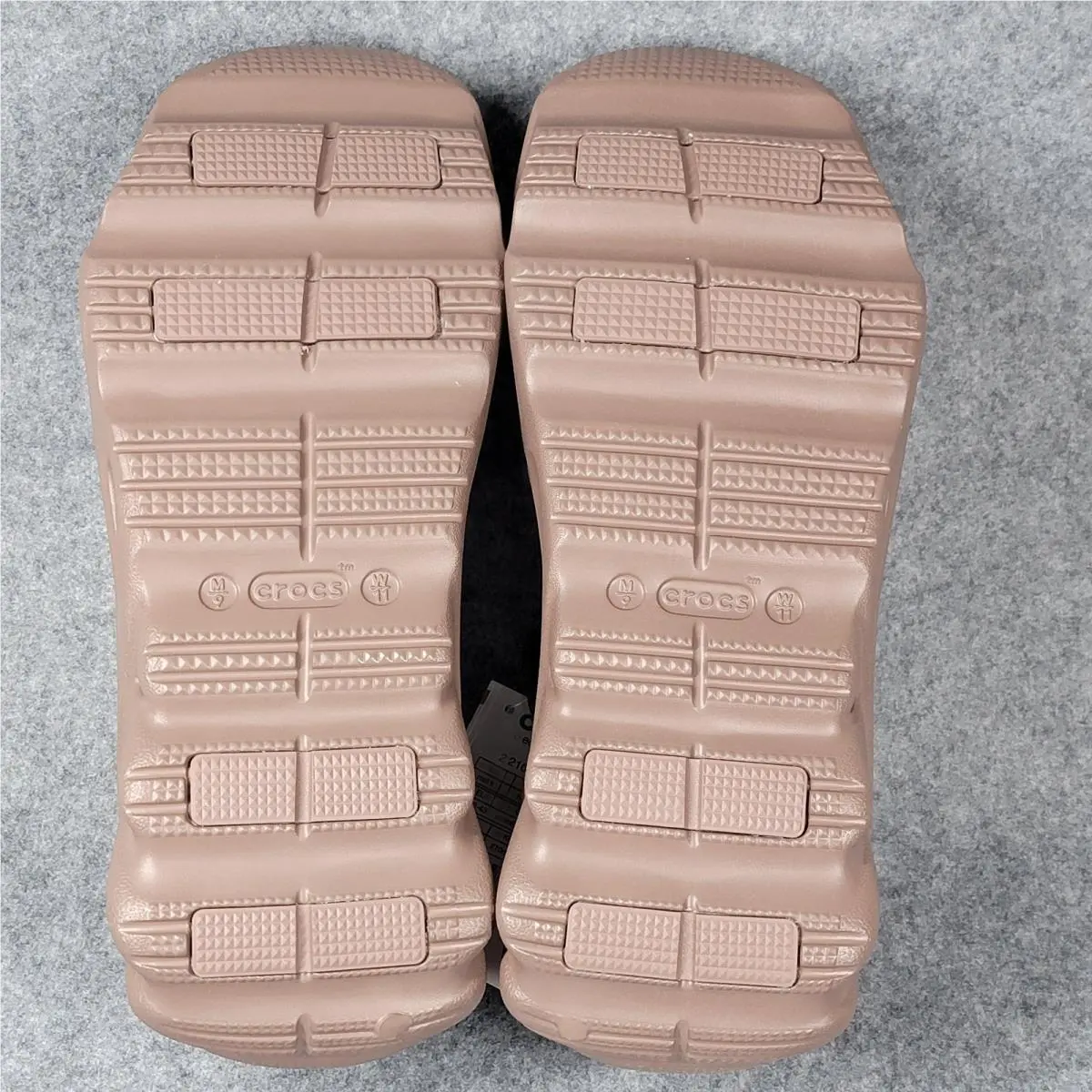 Crocs shoes - Crocs Echo Surge - Echo Surge - Brown (UPC: 196265850754) 5