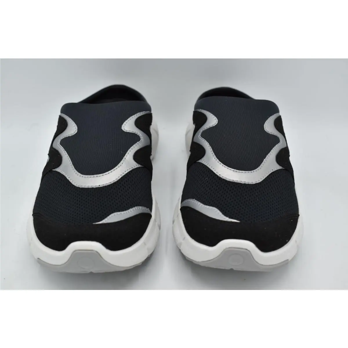 Merrell shoes - Black (UPC: 195020845776) 0