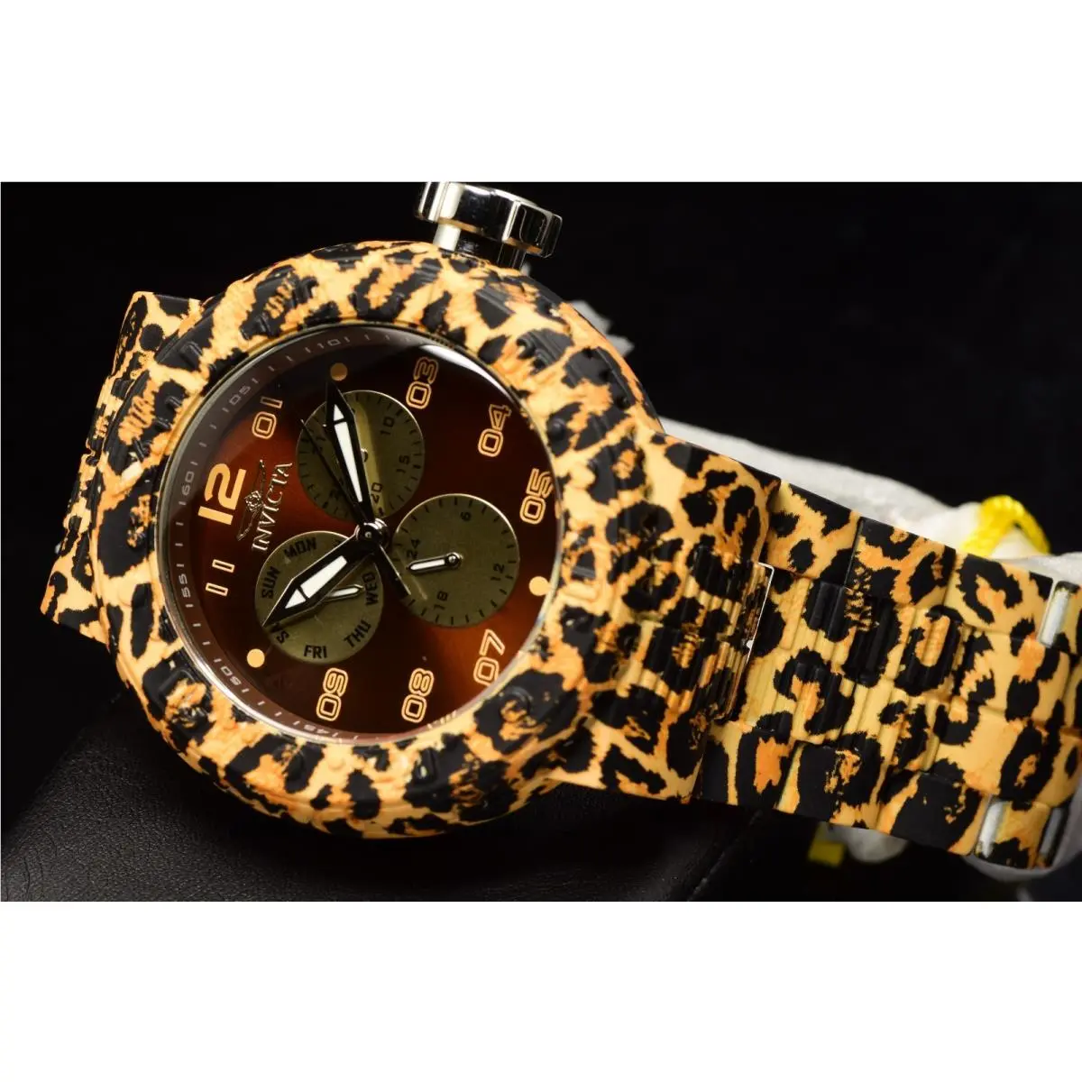 Pro Diver Leopard Neoart Flux 52mm Aquaplated Men`s SS Watch by Invicta