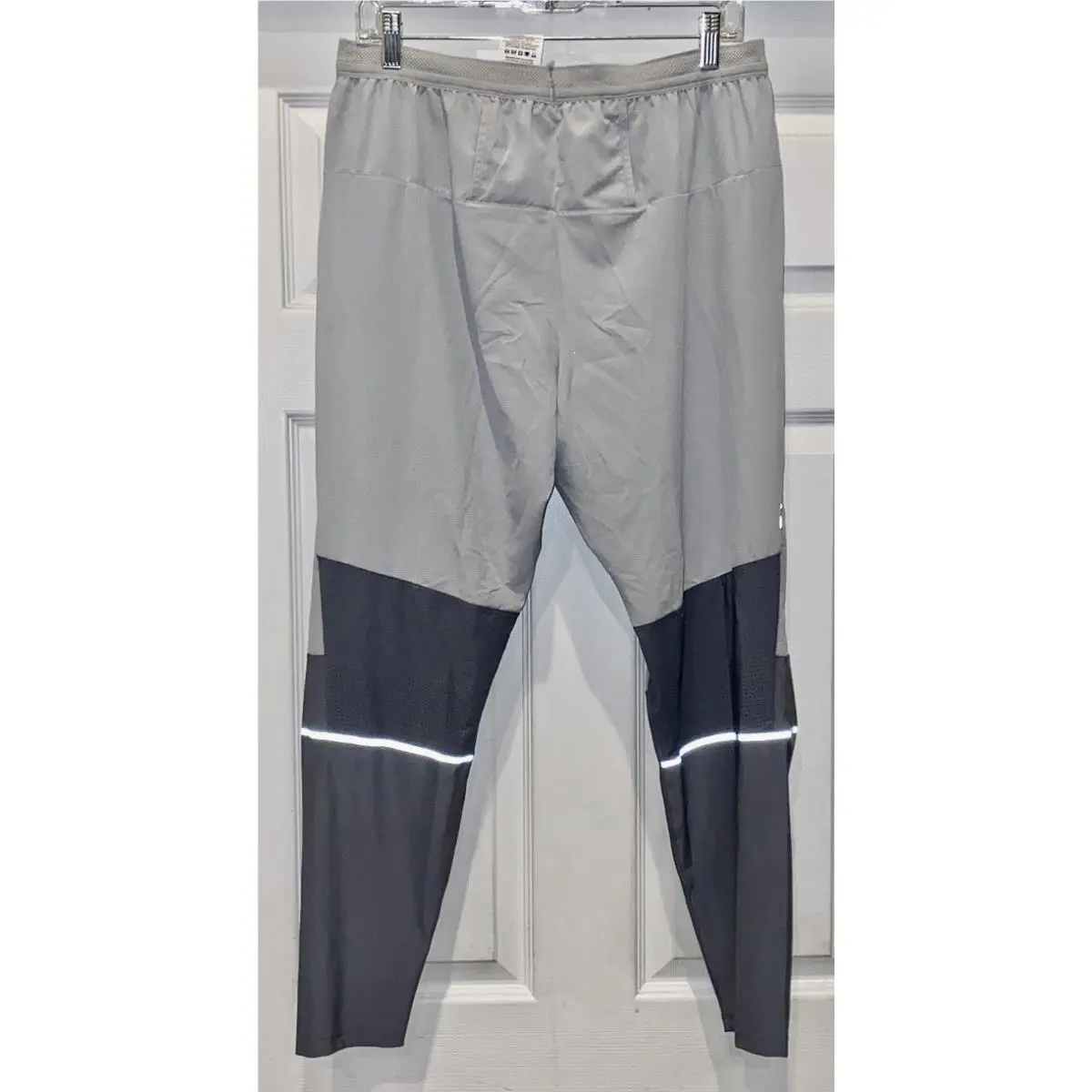 Nike clothing - NIKE Swift Hybrid Ventilated Slim Fit Running Pants - CU5493 - Gray 27