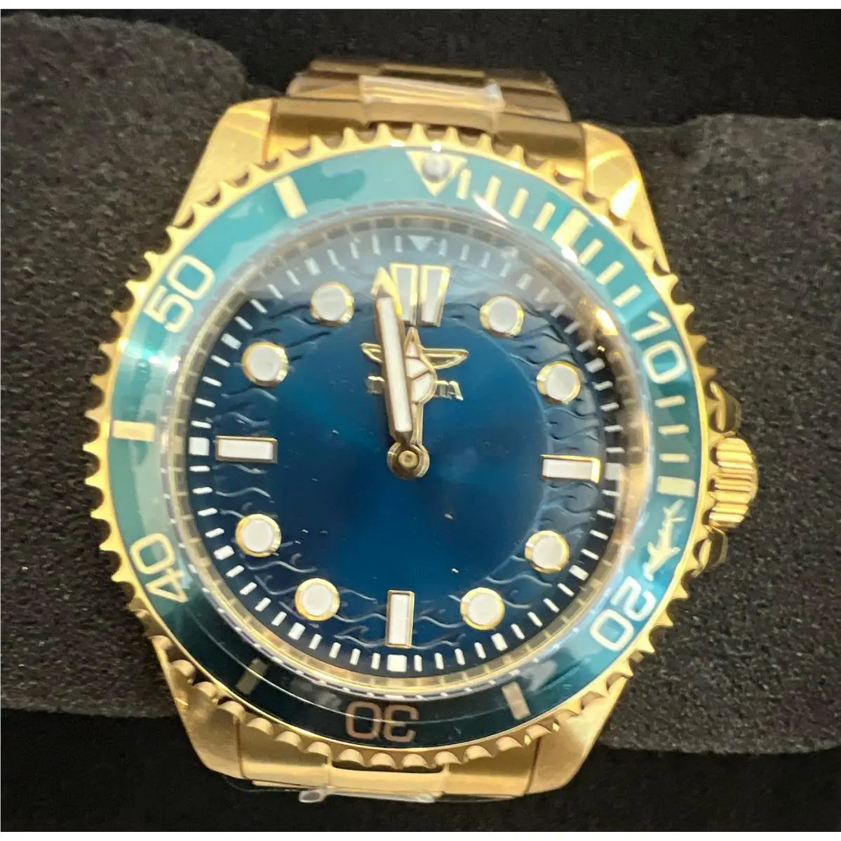 Invicta Pro Diver Mens Quartz Watch 40mm Blue Dial Blue/gold Bezel . 49699
