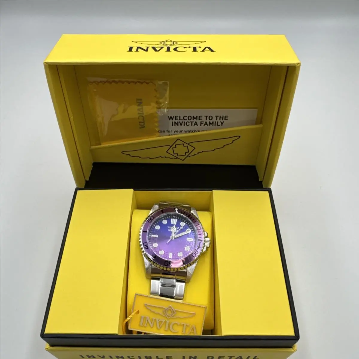 Retail Invicta Pro Diver Men`s Watch 43mm Steel Kromatyk Purple