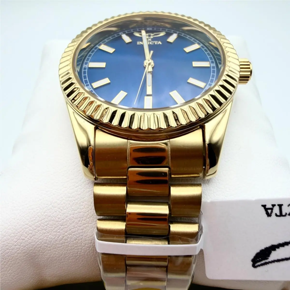Men`s Invicta Fluted-bezel Blue-dial Gold Stainless Steel Oyster 40mm Watch