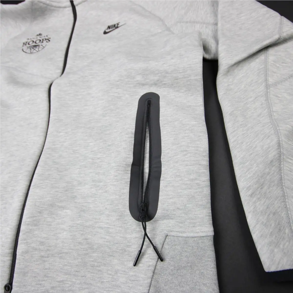 Nike clothing - Gray 2