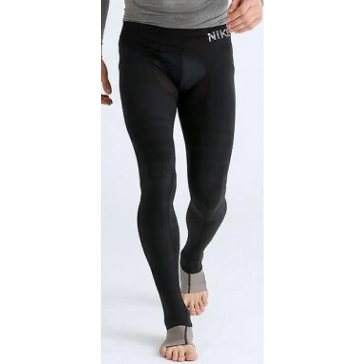 Nike clothing - NIKE Pro HyperRecovery Graduated Compression Training Tight - 812988 - Black 0