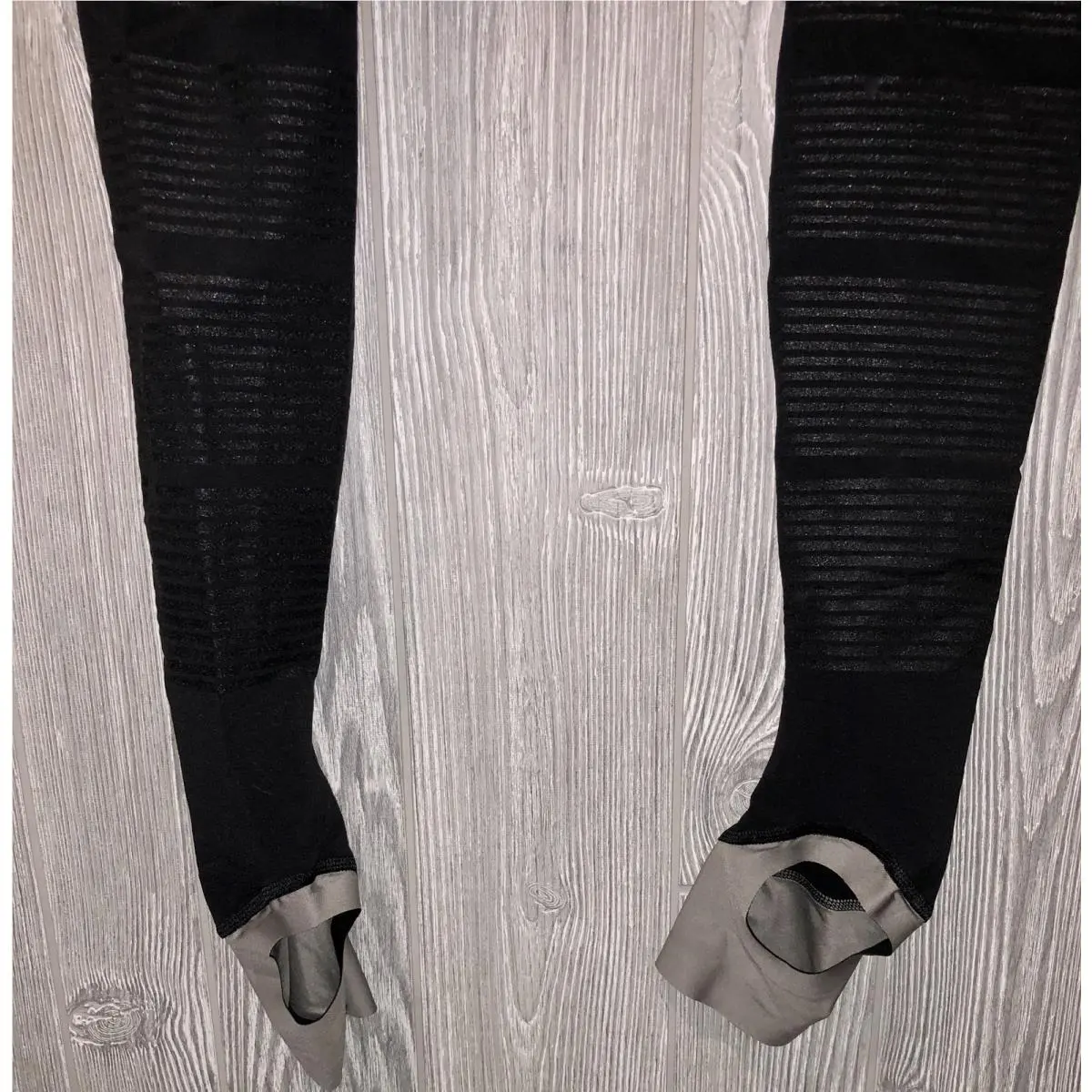 Nike clothing - NIKE Pro HyperRecovery Graduated Compression Training Tight - 812988 - Black 23
