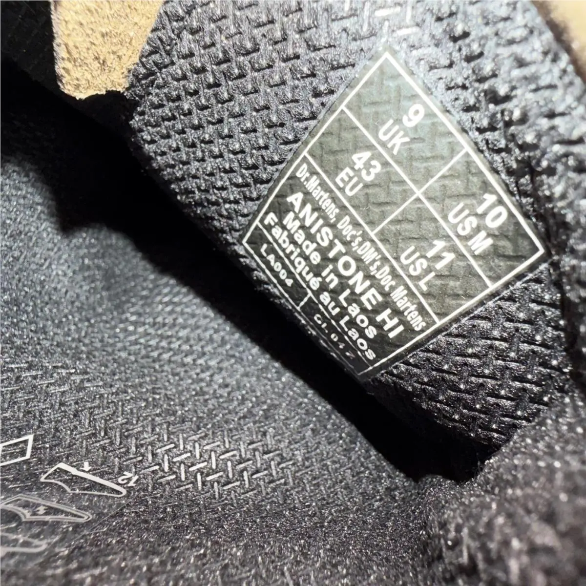 Dr. Martens shoes - Anistone Hi - Anistone - Brown 15
