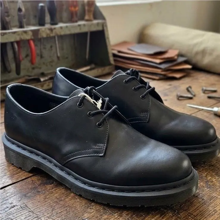 Dr. Martens 1461 Mono Black Smooth Leather Oxford Shoes AW004 SK 04 V