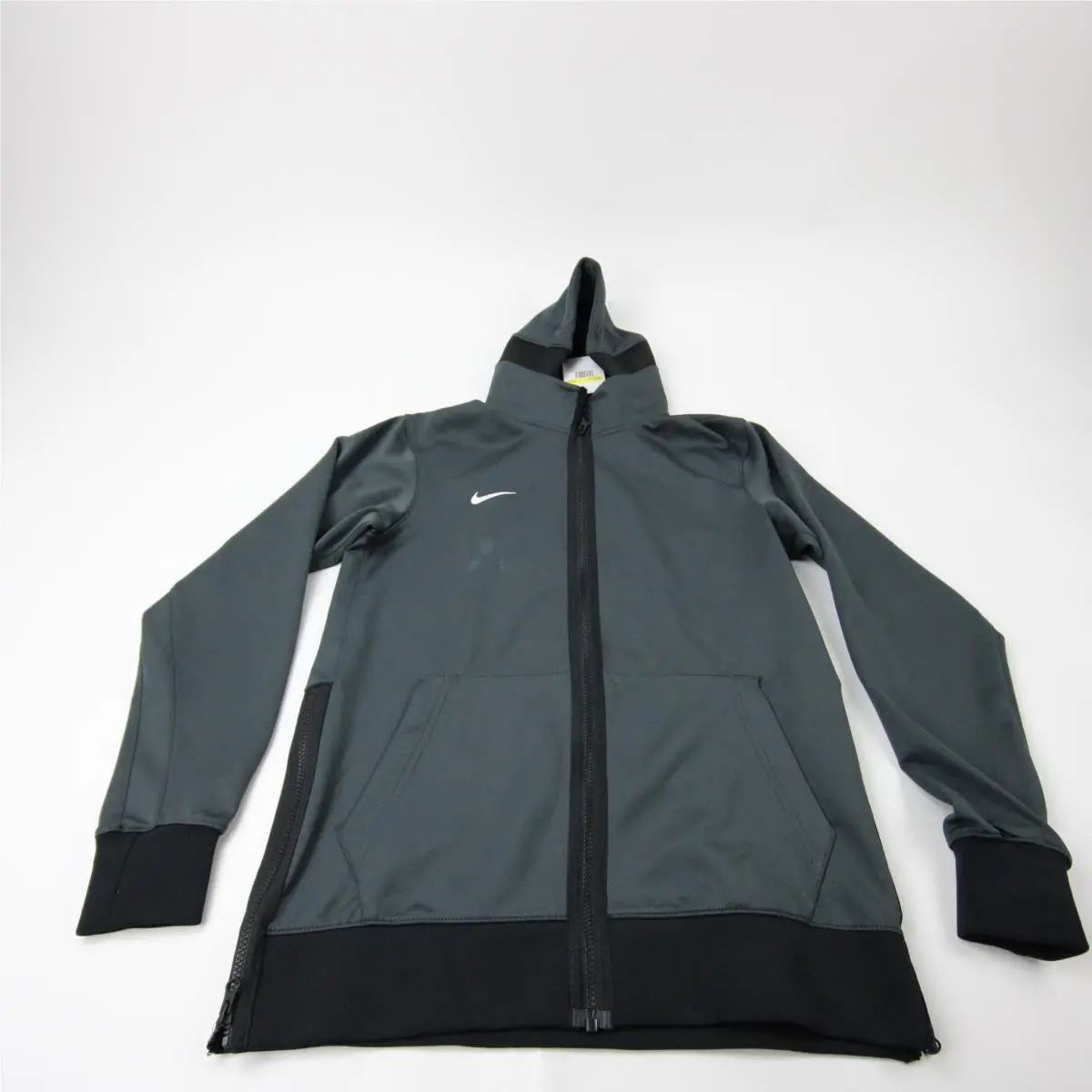 Nike clothing - Gray 4