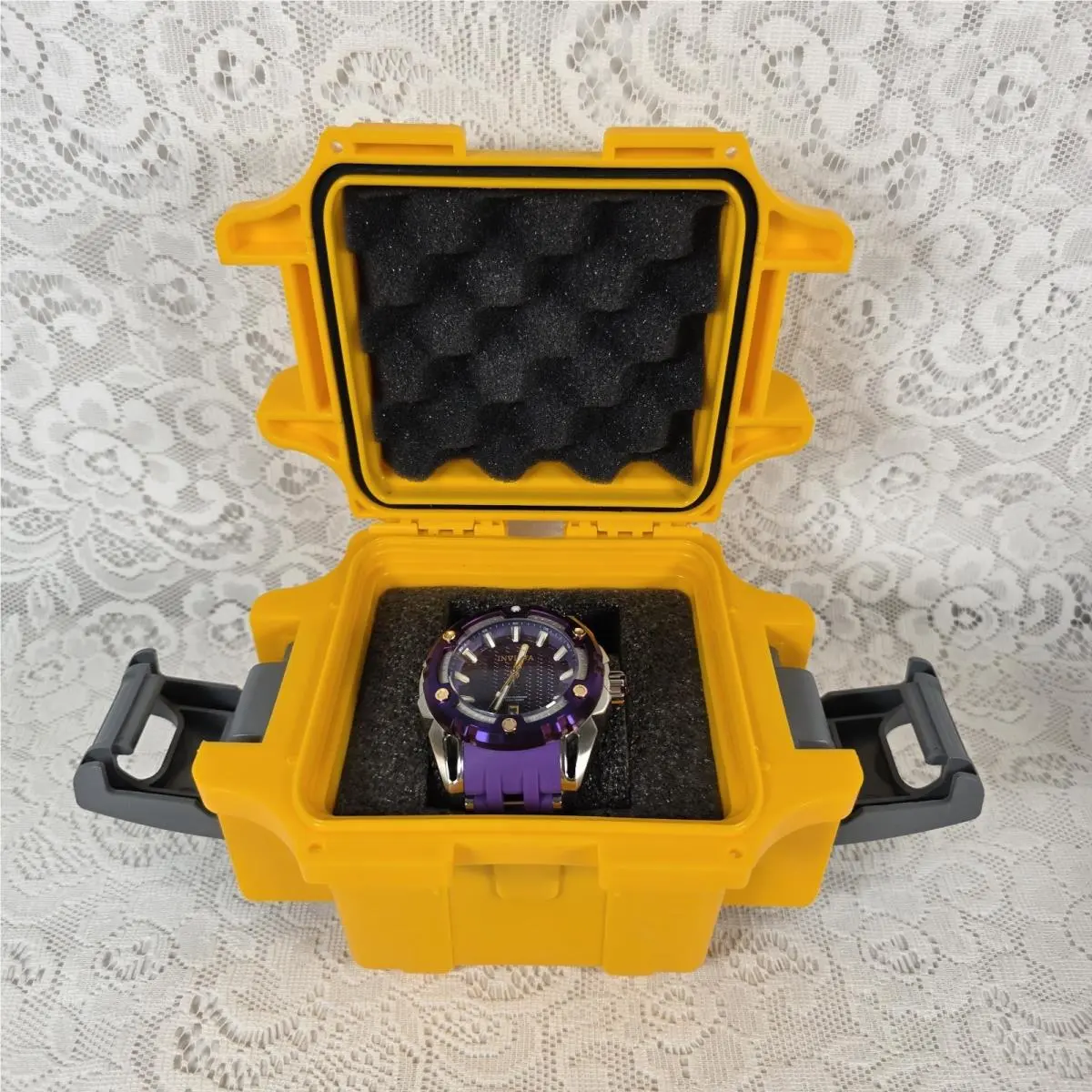 Invicta Seaspider Collection Tritnite Model 43779