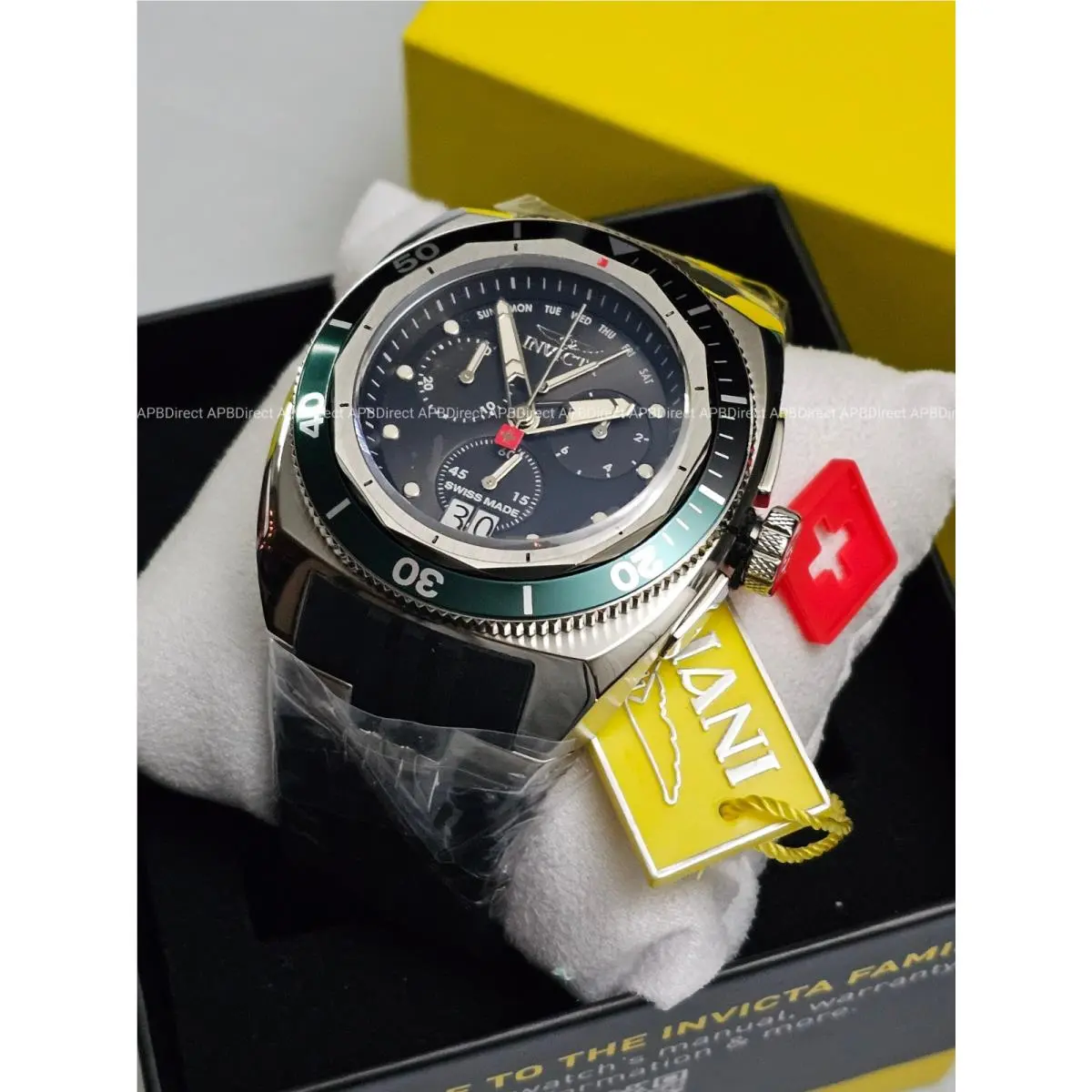 Invicta - Swiss Made 8040.N Day Retrograde Sapphire 52mm Blk / Green Mens Watch