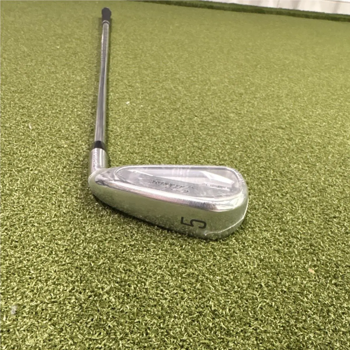 Titleist  - T200 - AMT Red - Silver, Red, Black 0