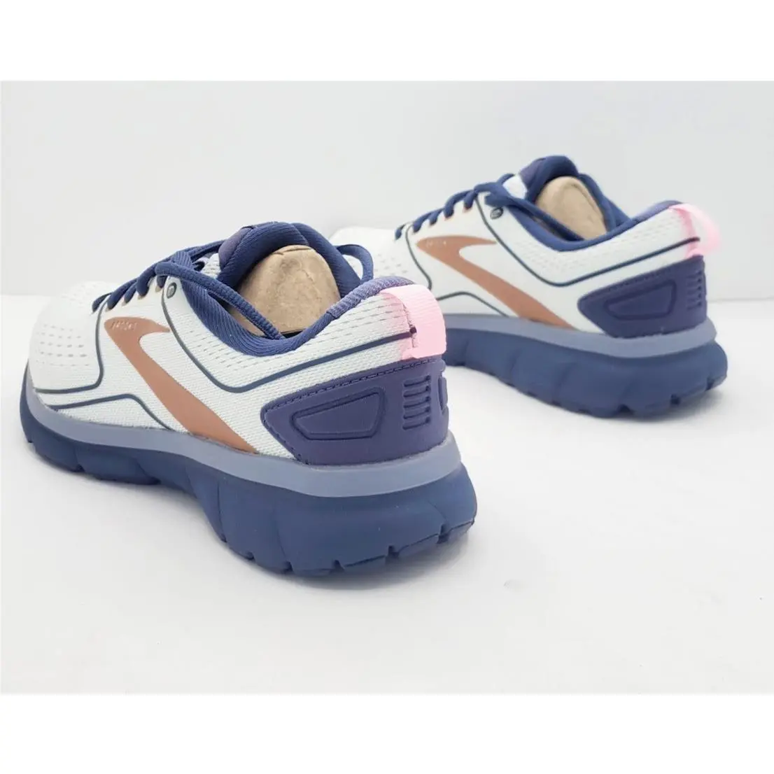 Brooks shoes - Brooks Transmit 3 - Transmit - Soft Off-White/Blue/Pink 7