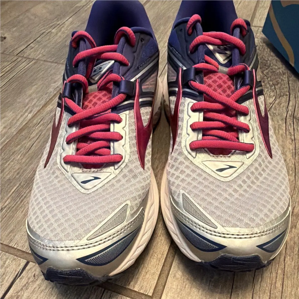 Brooks shoes - Brooks Ravenna 8 - Ravenna - 120238-1B-089 - Silver 3