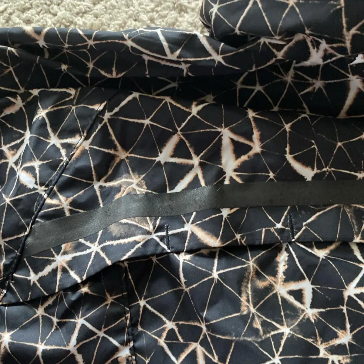 Lululemon clothing - Multi-Color, Manufacturer: SCMX 6