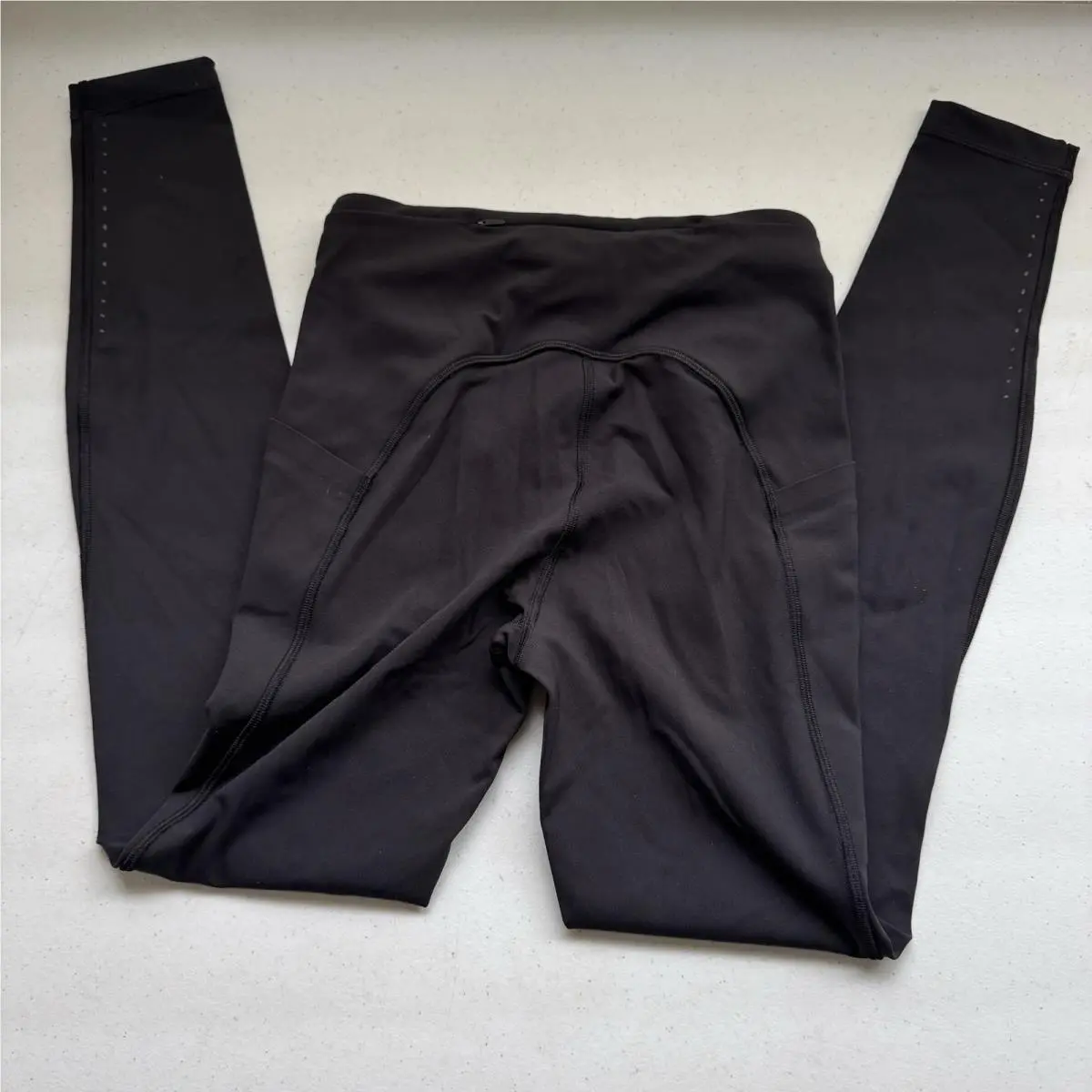 Lululemon clothing - Black 3