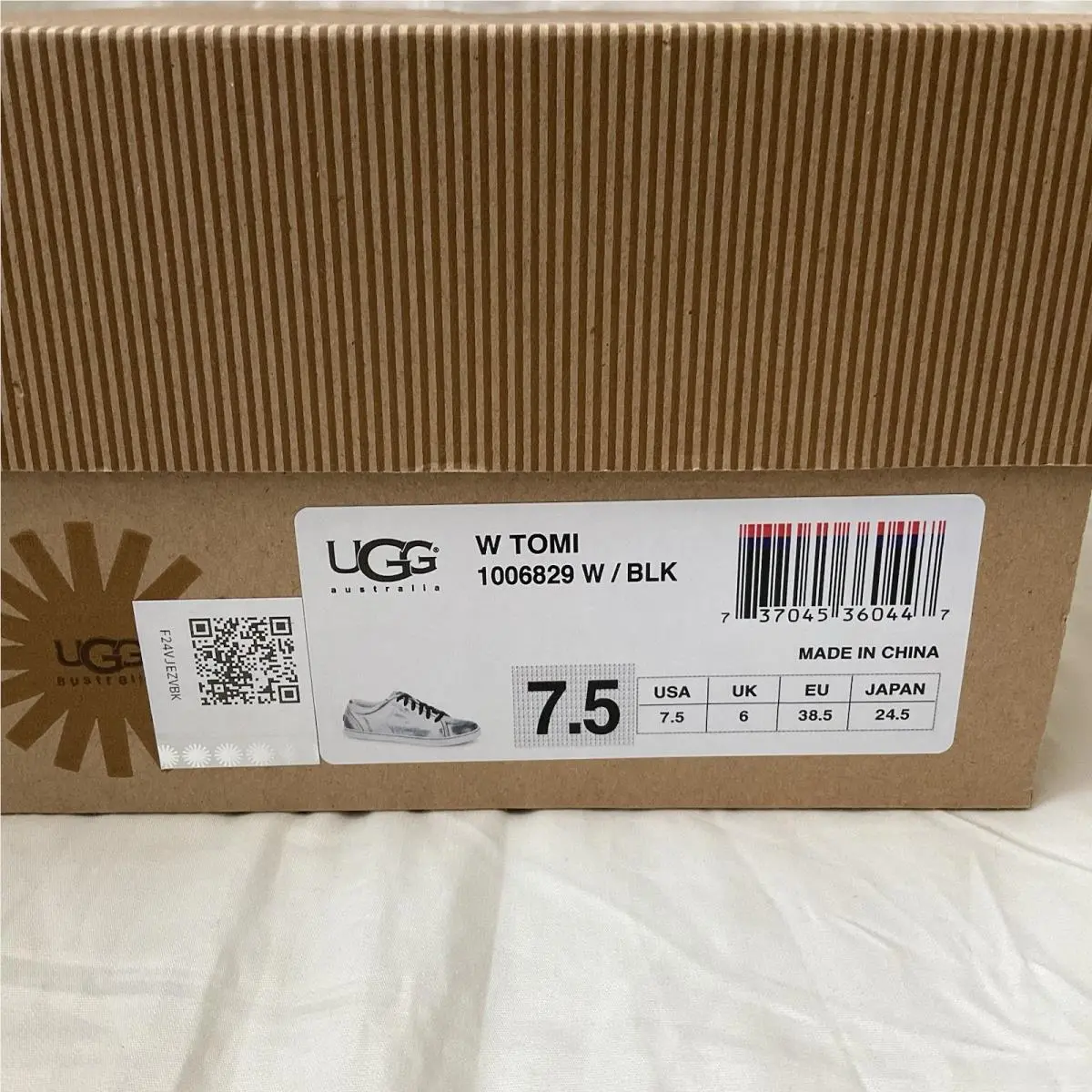 UGG shoes - UGG Tomi - Tomi - Black 2