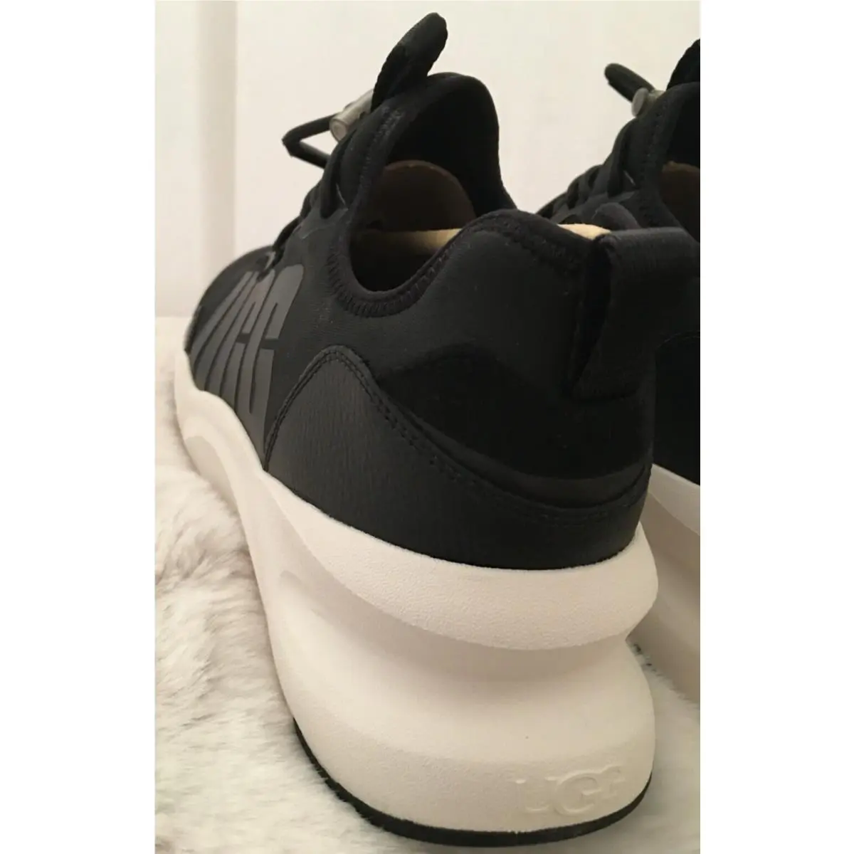 UGG shoes - UGG LA Daze - Daze - Black 8