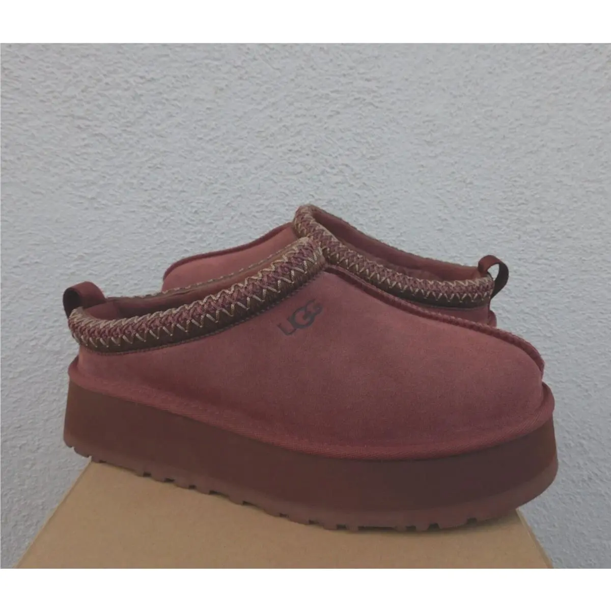 Ugg Tazz Red Jasper Suede Platform Slippers Shoes Women US 8/ Eur 39