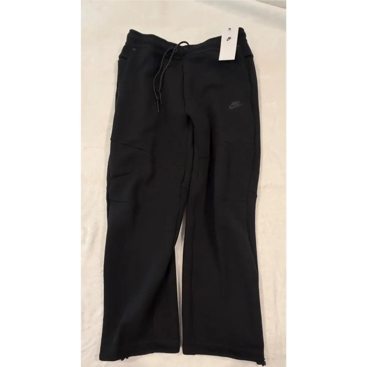 Nike clothing - IM0697010 - IM0697010 - Black (UPC: 198484446800) 1