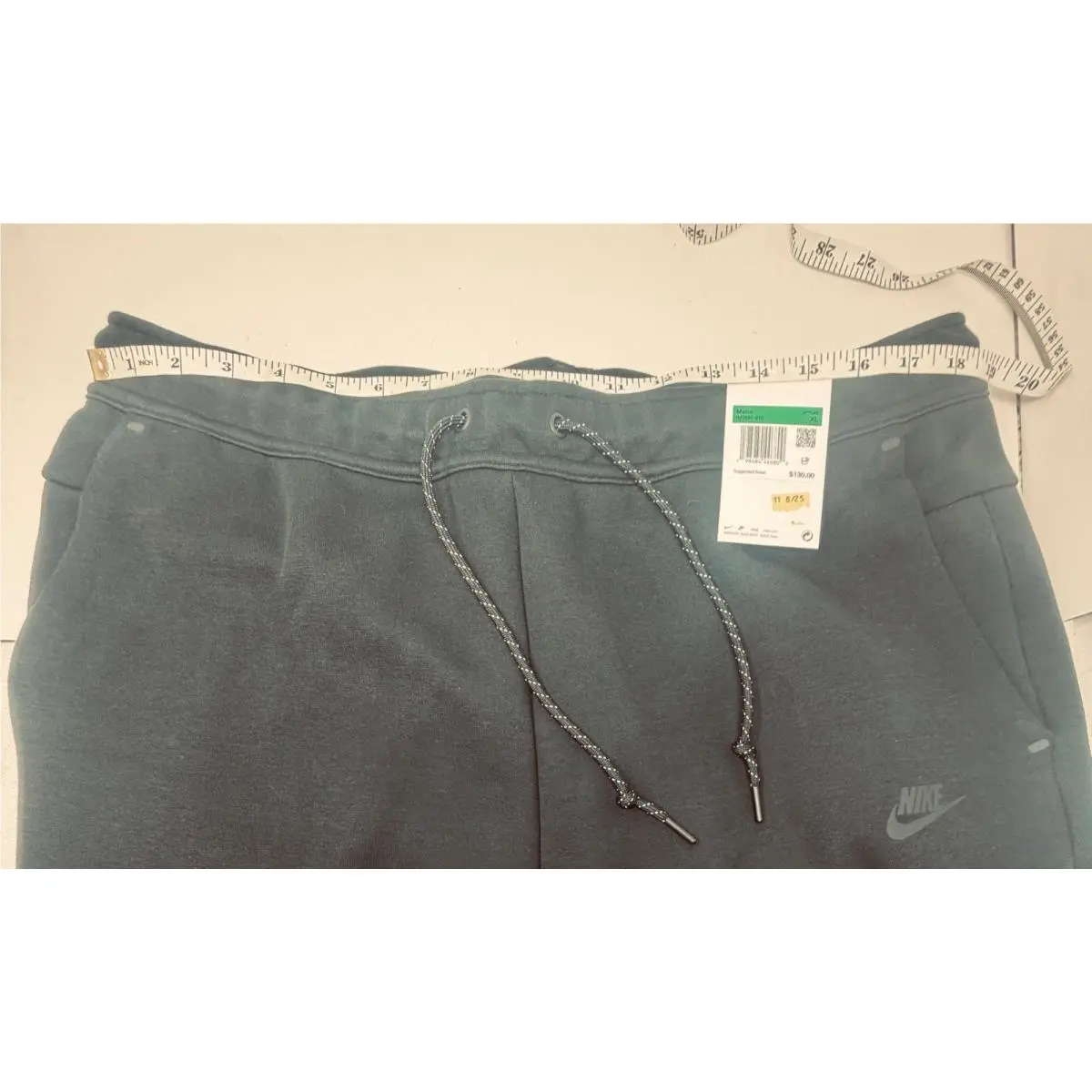 Nike clothing - IM0697010 - IM0697010 - Black (UPC: 198484446800) 6