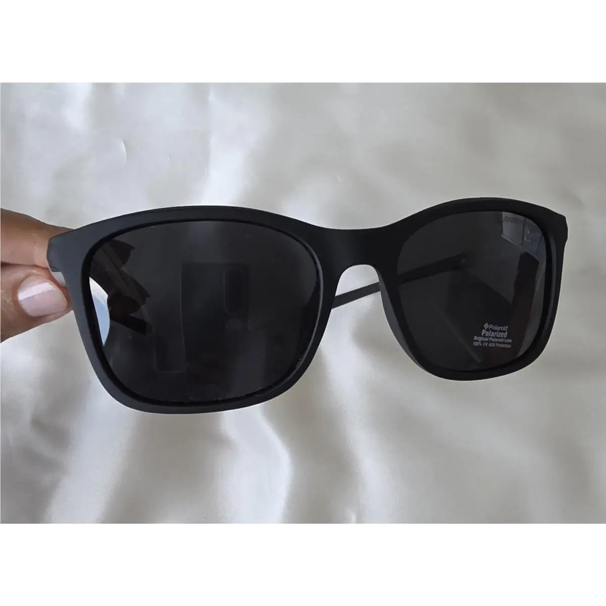 Louis Vuitton Polarized Sunglasses Black Frame w/ Case Box Dust Cloth