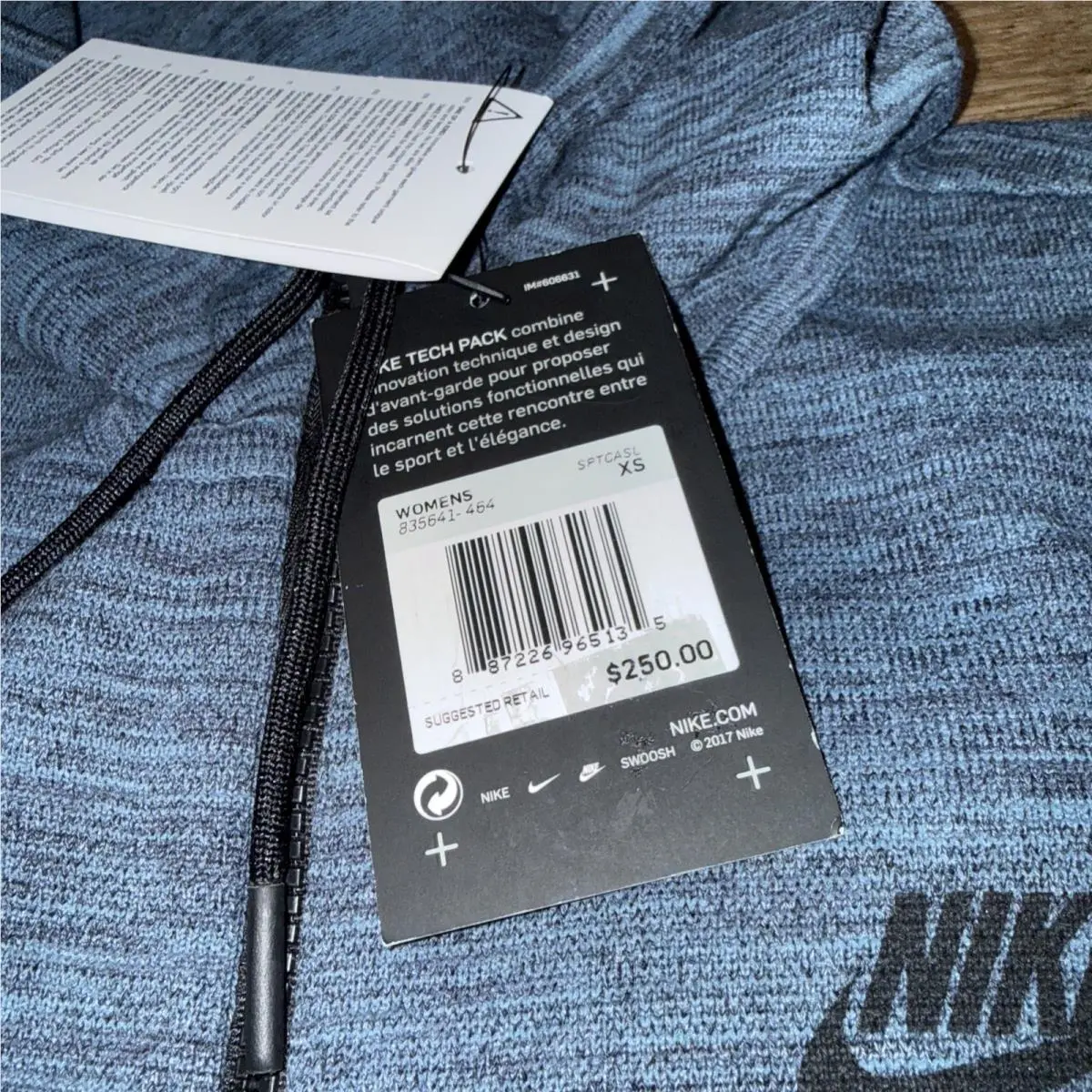 Nike clothing - 835641 060 - 835641 060 - Blue (UPC: 887226965135) 8