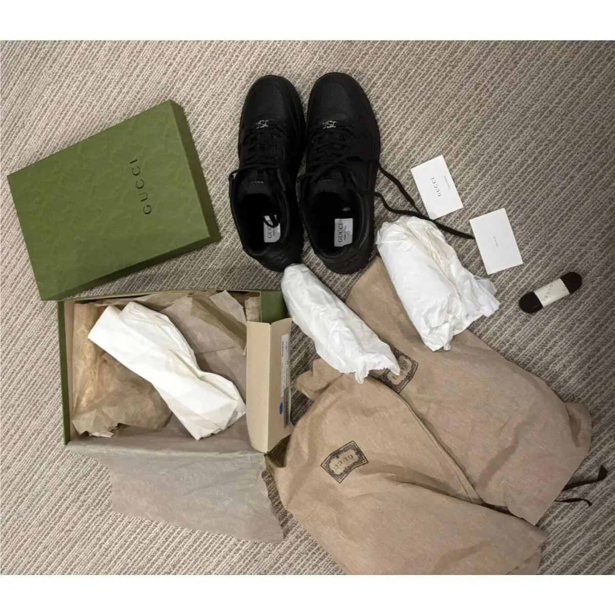 Gucci Sneakers Jones Size 11 Leather Low Top Sneakers BS99