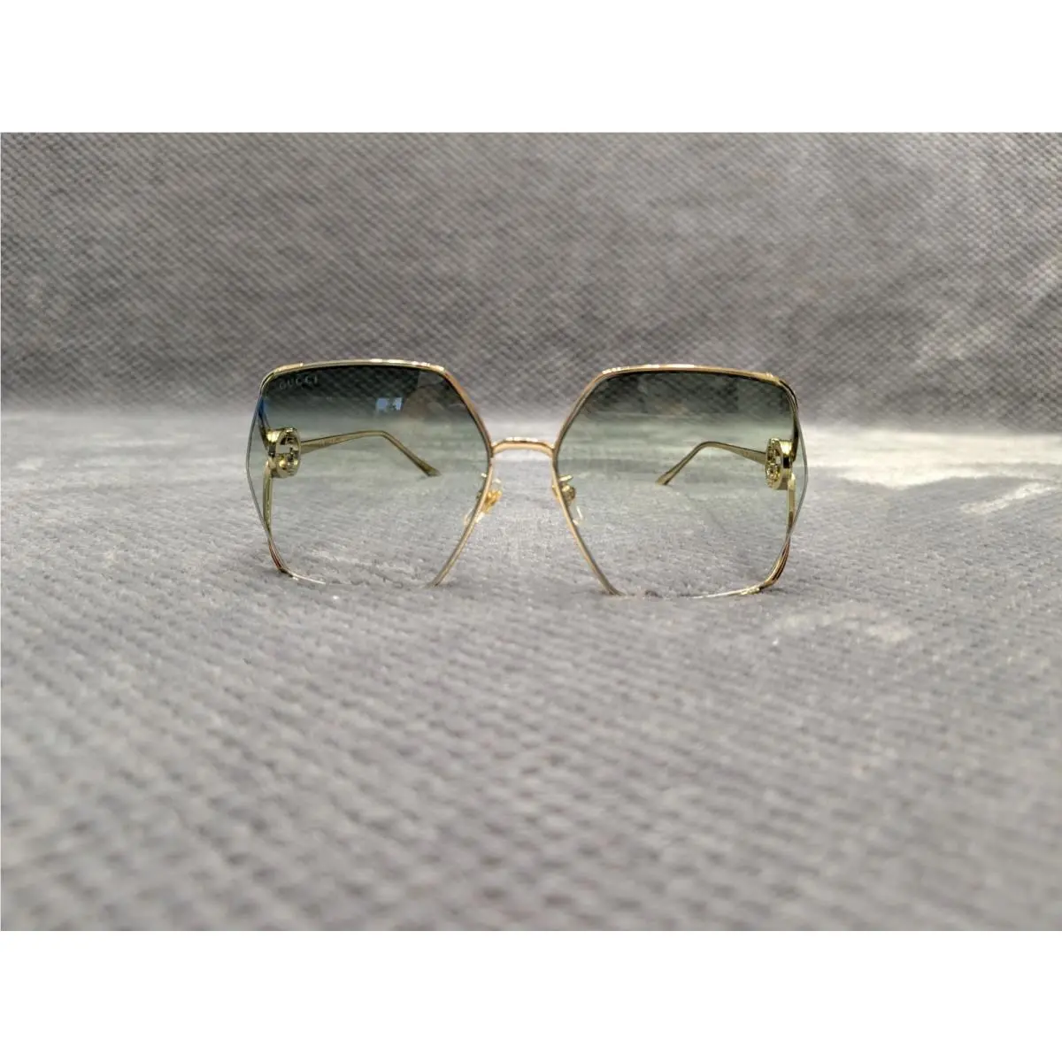 Gucci Sunglasses GG Square Gold Metal Frame Green Gradient Lenses Vintage