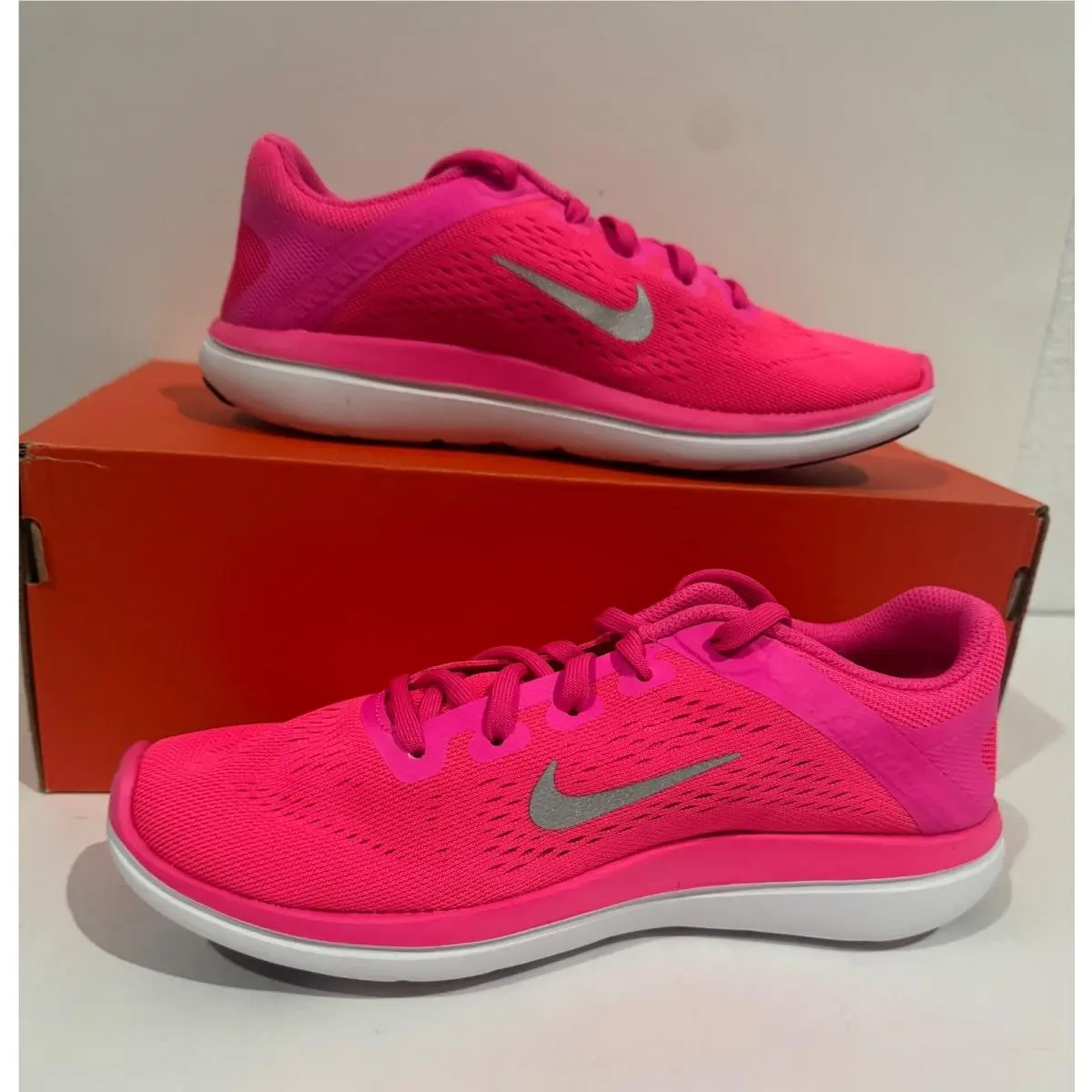 Nike shoes - Nike Flex Run - Flex Run - Pink 23