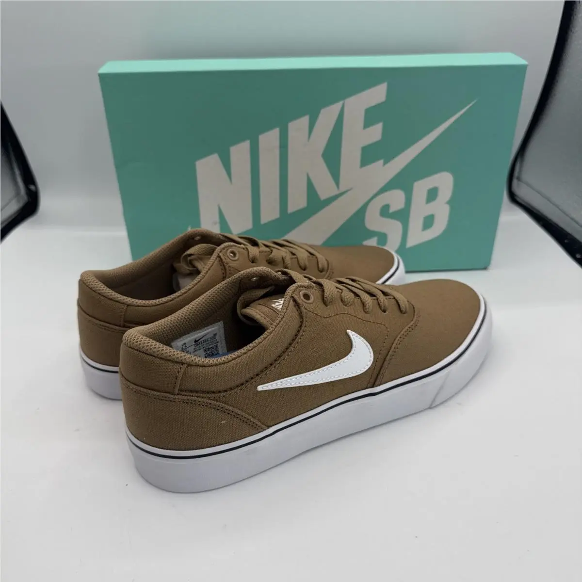 Nike shoes - Nike Sb Chron 2 Canvas - DM3494-200 - Brown 2