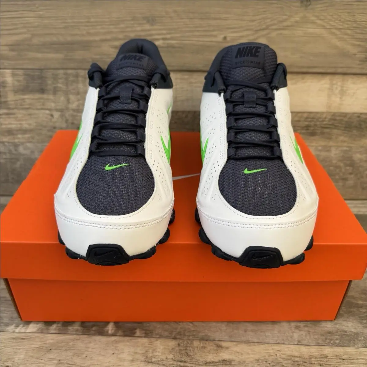 Nike shoes - Nike Reax 8 NSW SL - White 2