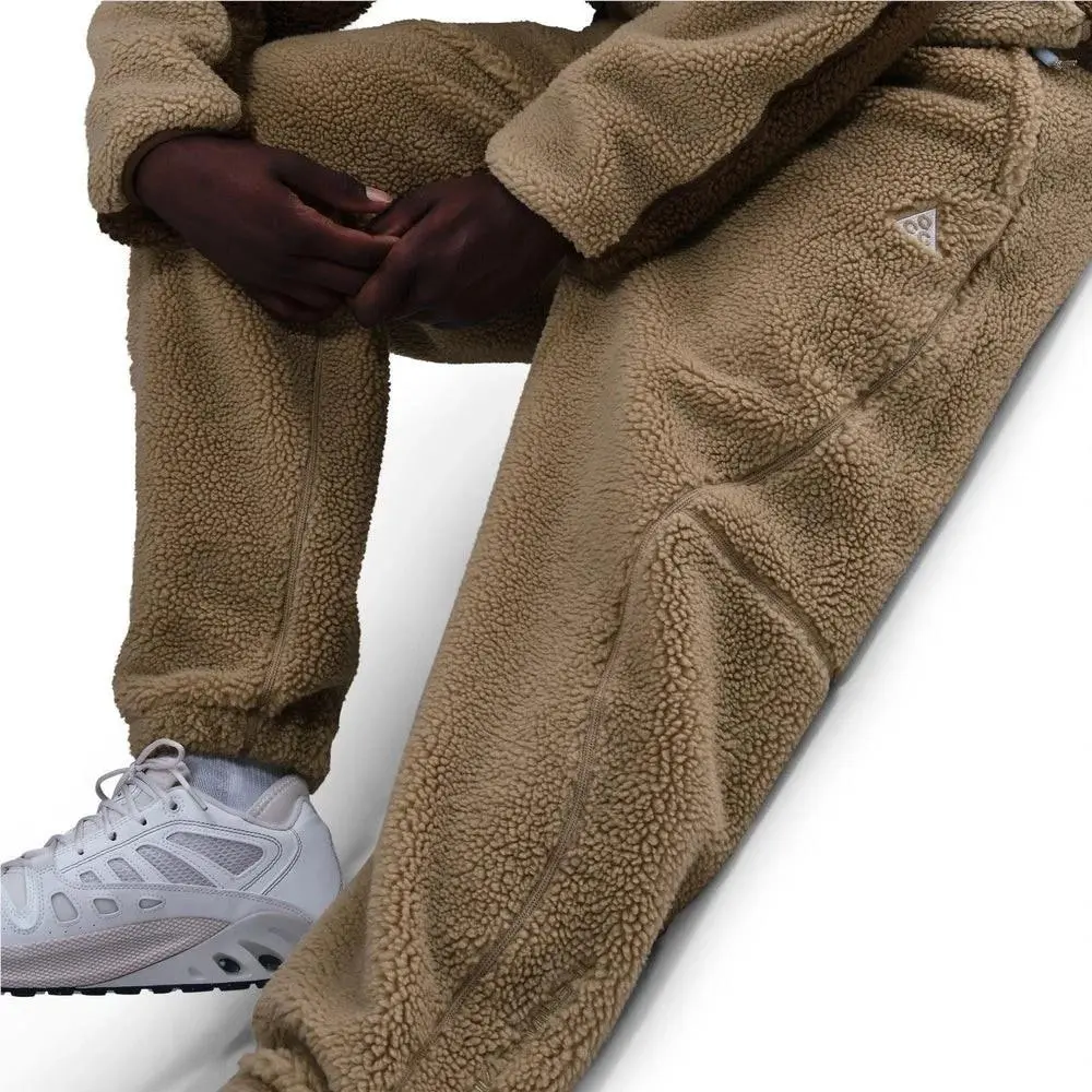 Nike clothing - Beige (UPC: 198486816588) 1