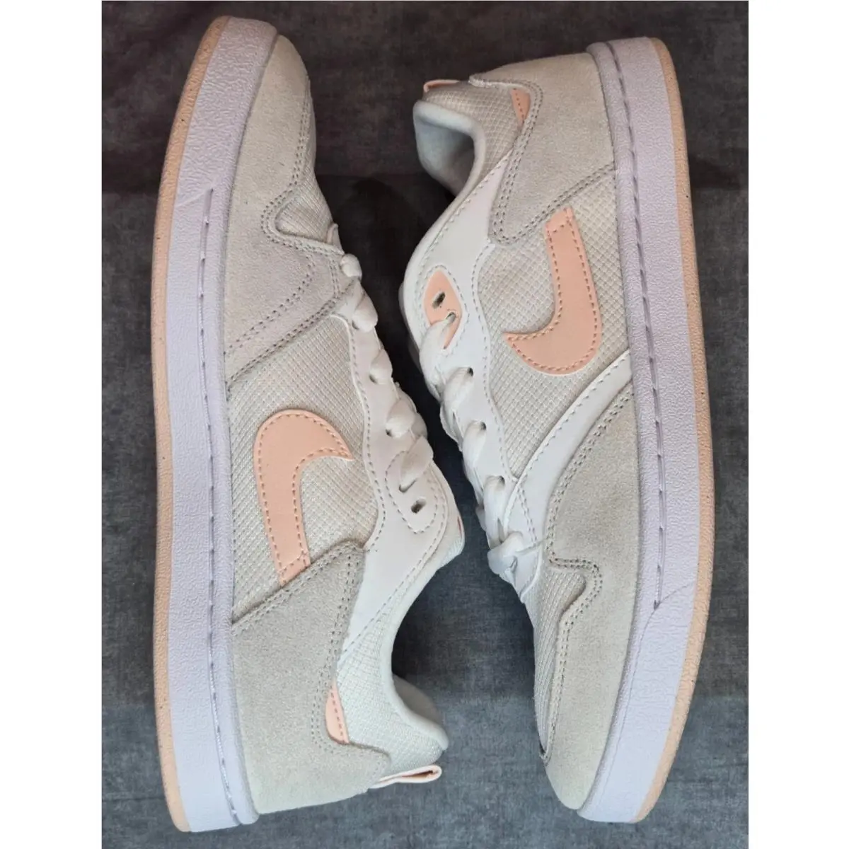 Nike shoes - White 0