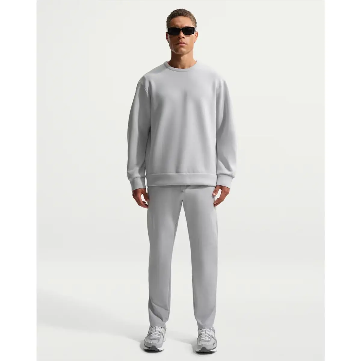 Nike clothing - Gray (UPC: 198488166827) 2