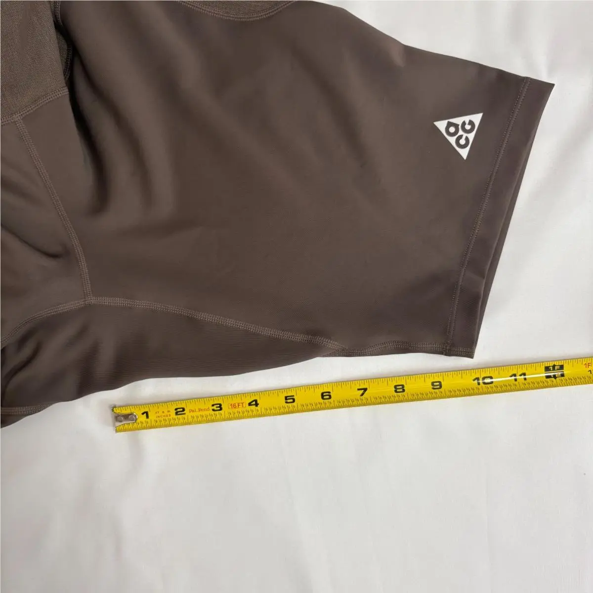 Nike clothing - Brown 7