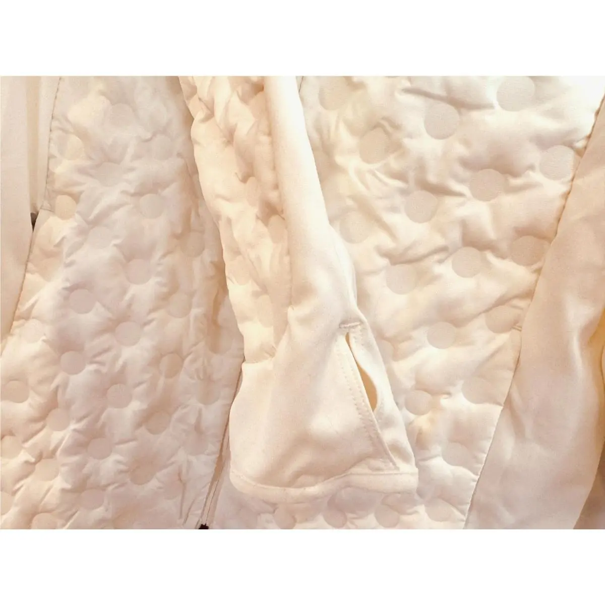 Nike clothing - Nike AeroLoft - AeroLoft - Off-White (UPC: 194499186434) 1