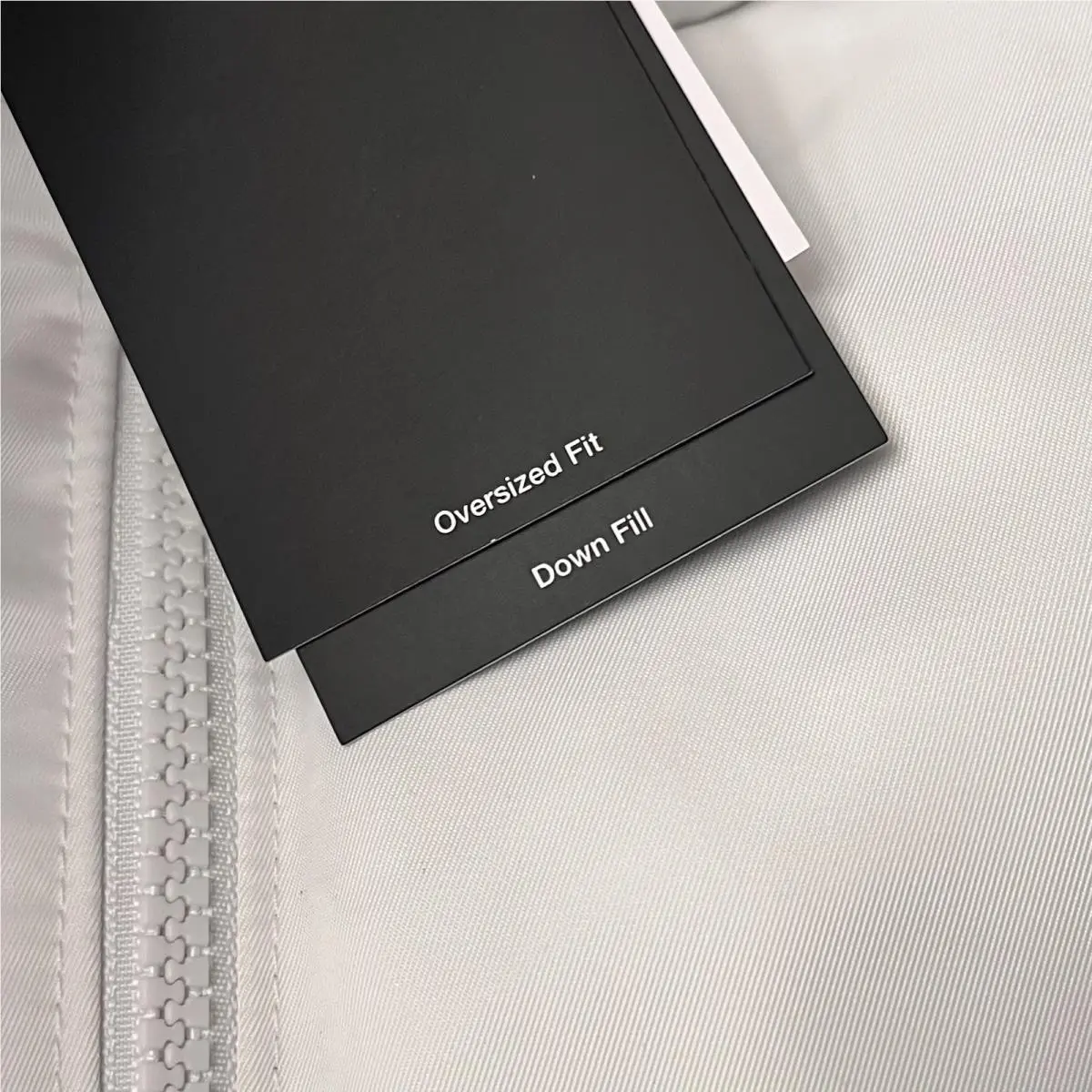 Nike clothing - White (UPC: 198482040659) 1